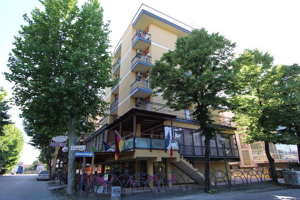Hotel Settebello B&B Cesenatico Eksteriør bilde
